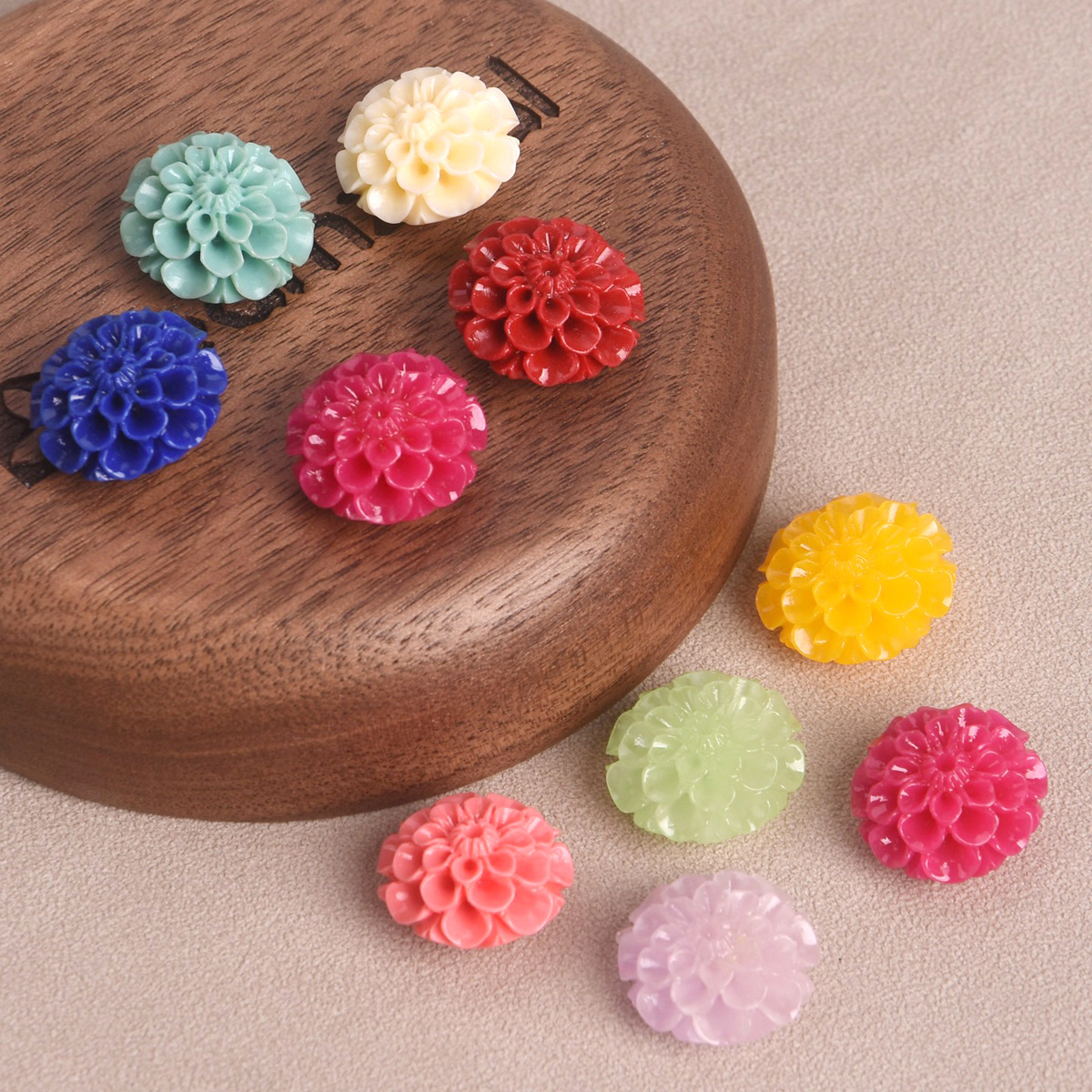 10pcs Round Flower Shape 15mm  - Embellishment Crafts avaliação e preço