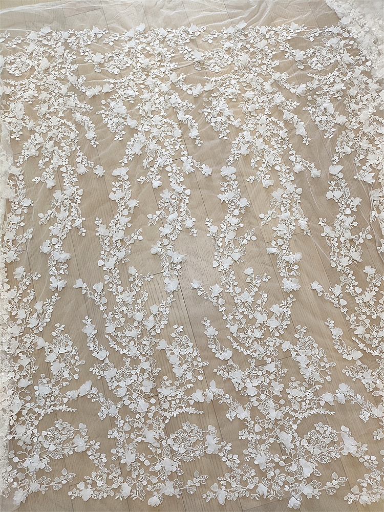 Ivory 3D Floral Hand Beaded La - Craft Embellishments avaliação e preço
